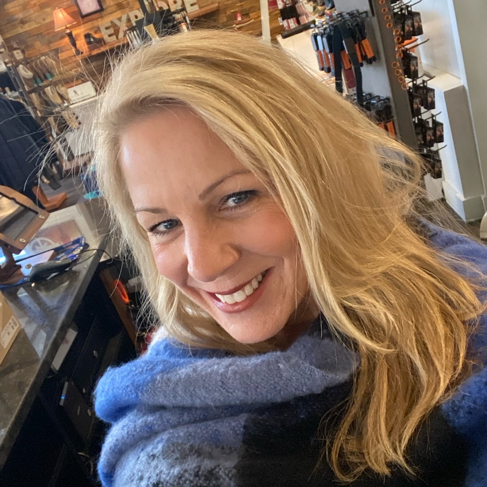 Meet your Posher, Kim
